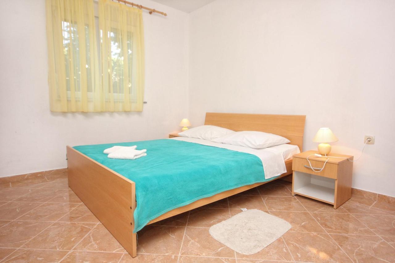 Apartments By The Sea Vlasici, Pag - 9324 Kültér fotó