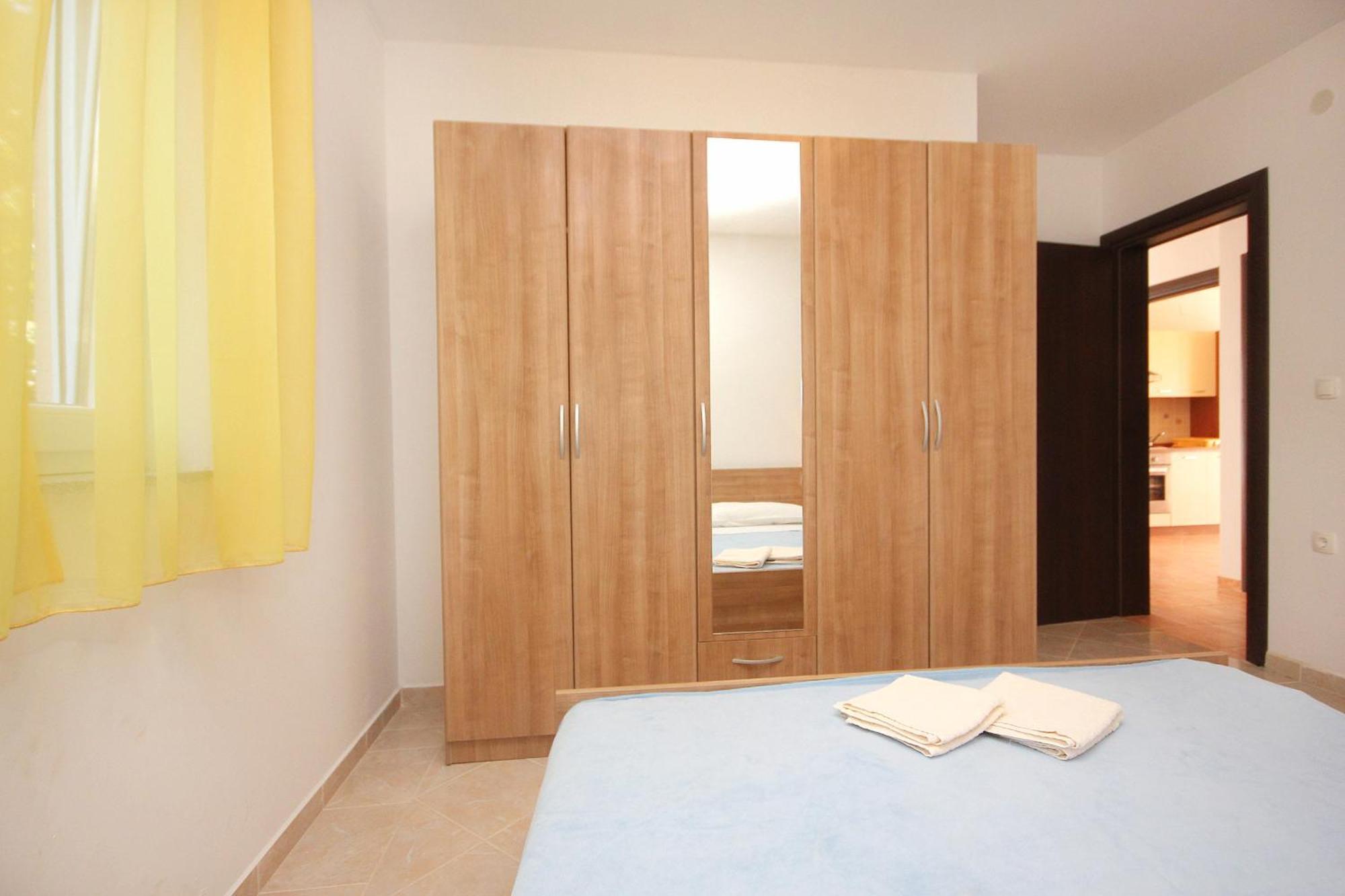 Apartments By The Sea Vlasici, Pag - 9324 Szoba fotó